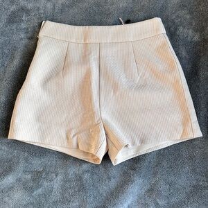 Women's Cream Shorts